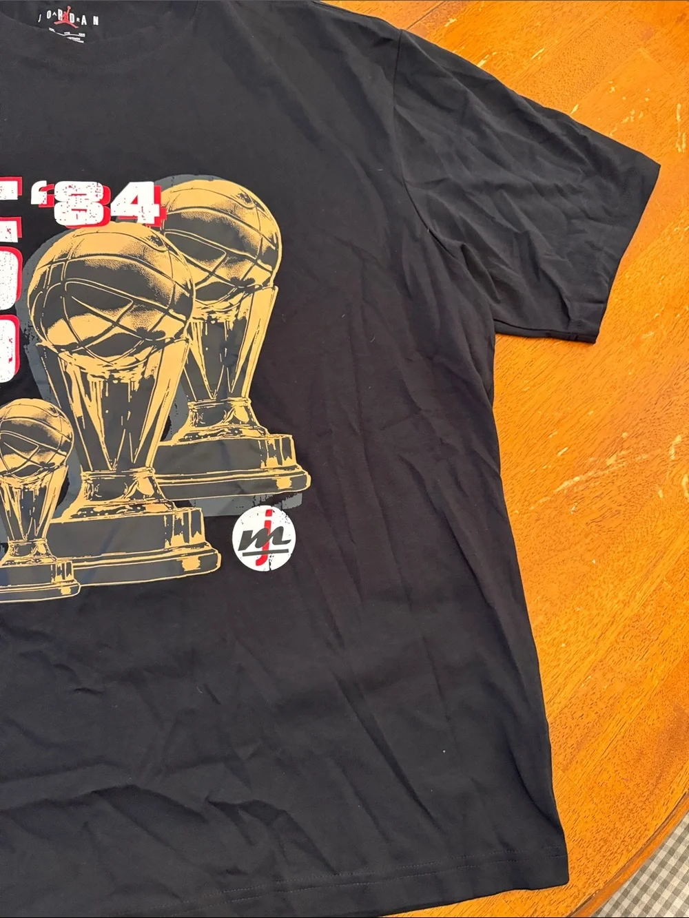 Jordan Black World Tour '84 Graphic Tee with Gold Trophy Print xxl
